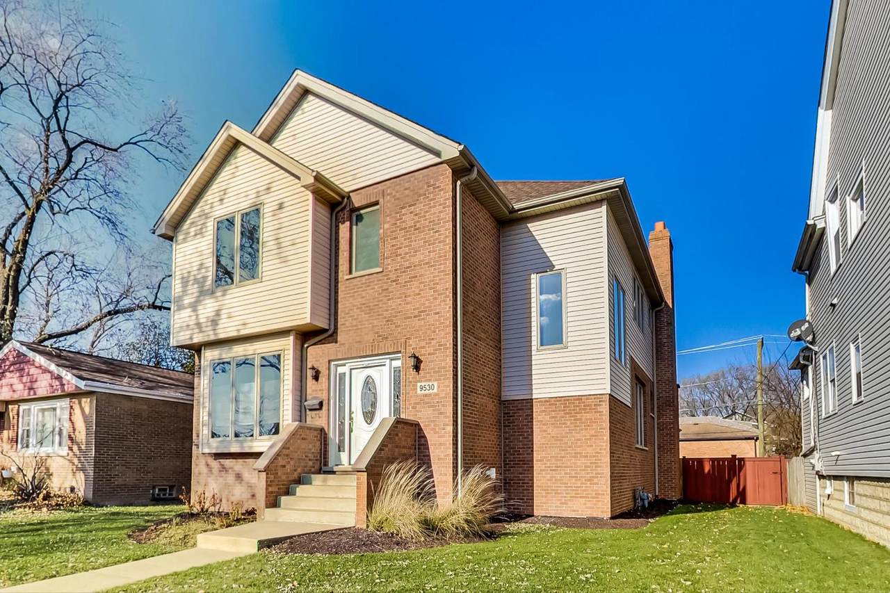 9530 Congress Park Avenue - Photo 1