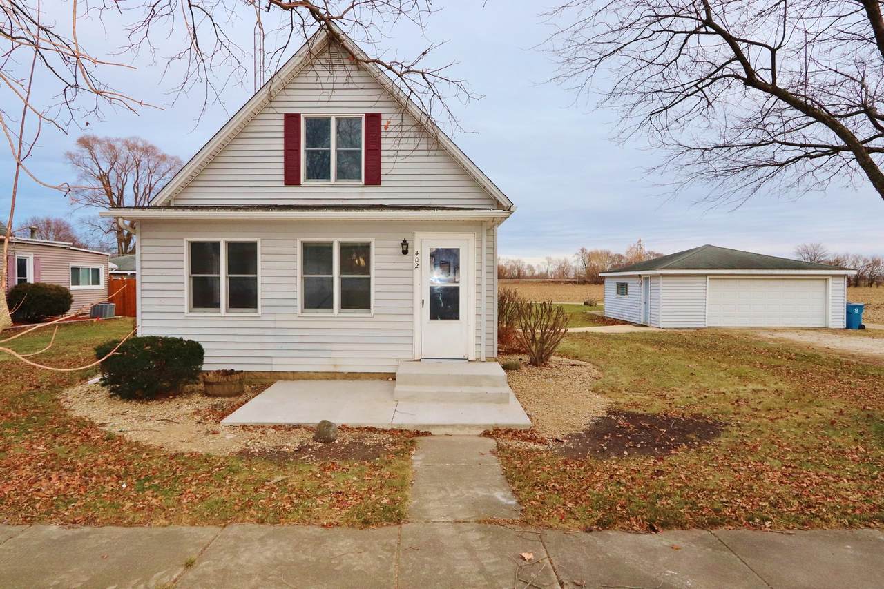 402 Center Street - Photo 1