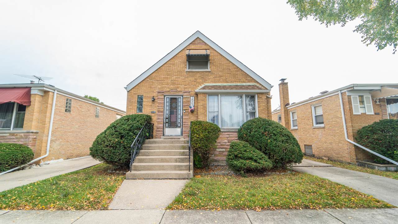 2951 Nora Avenue - Photo 1