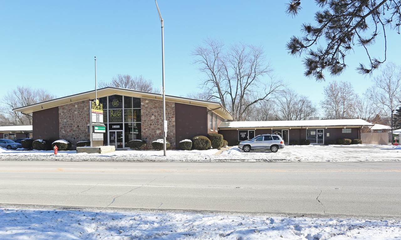 18525 Torrence Avenue - Photo 1