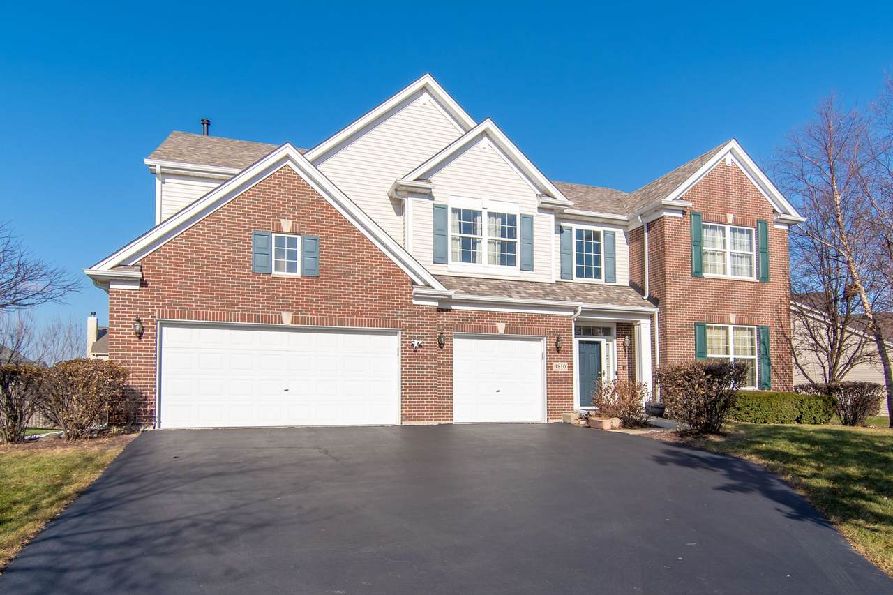1810 Raes Creek Drive - Photo 1