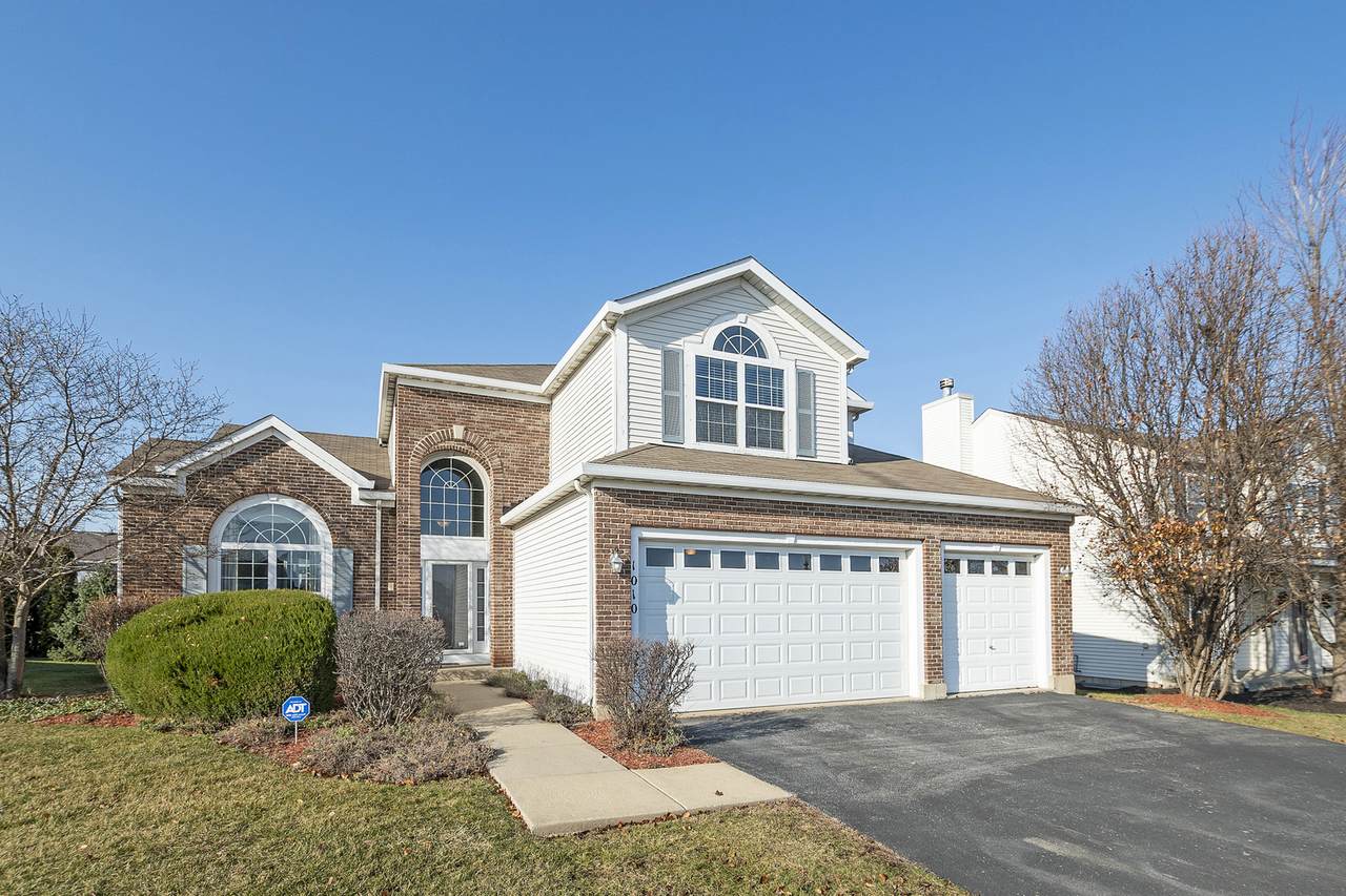 1010 Eagle Point Drive - Photo 1