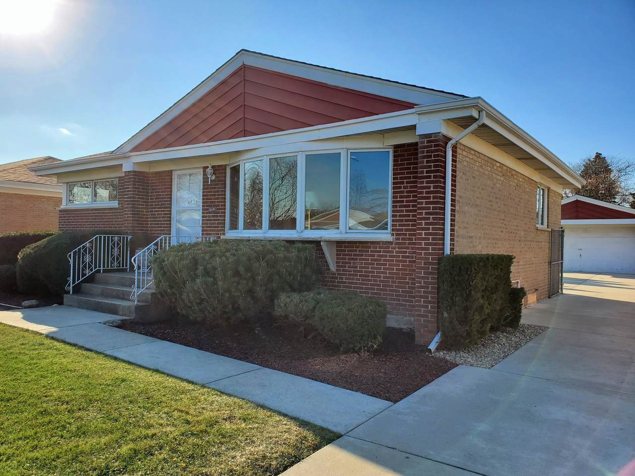 4616 Grace Street - Photo 1