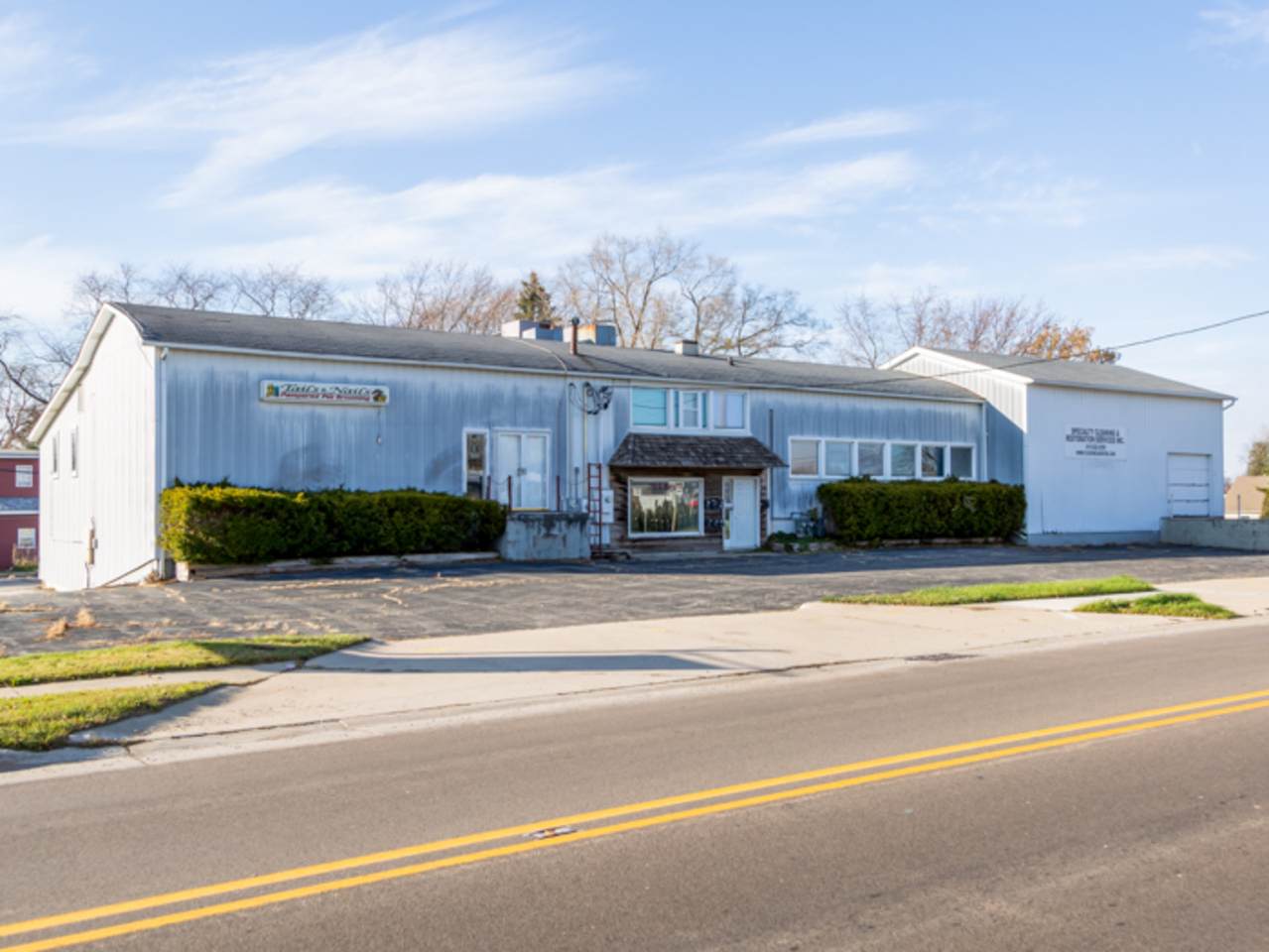 215 Sycamore Road - Photo 1