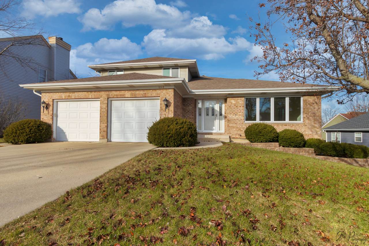 1848 Vista Terrace - Photo 1