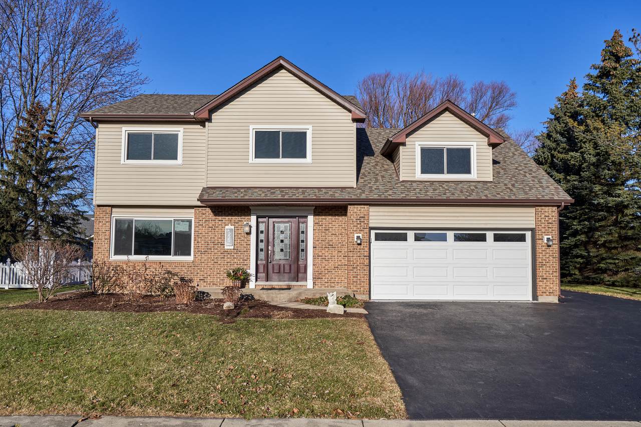 225 Butte View Drive - Photo 1