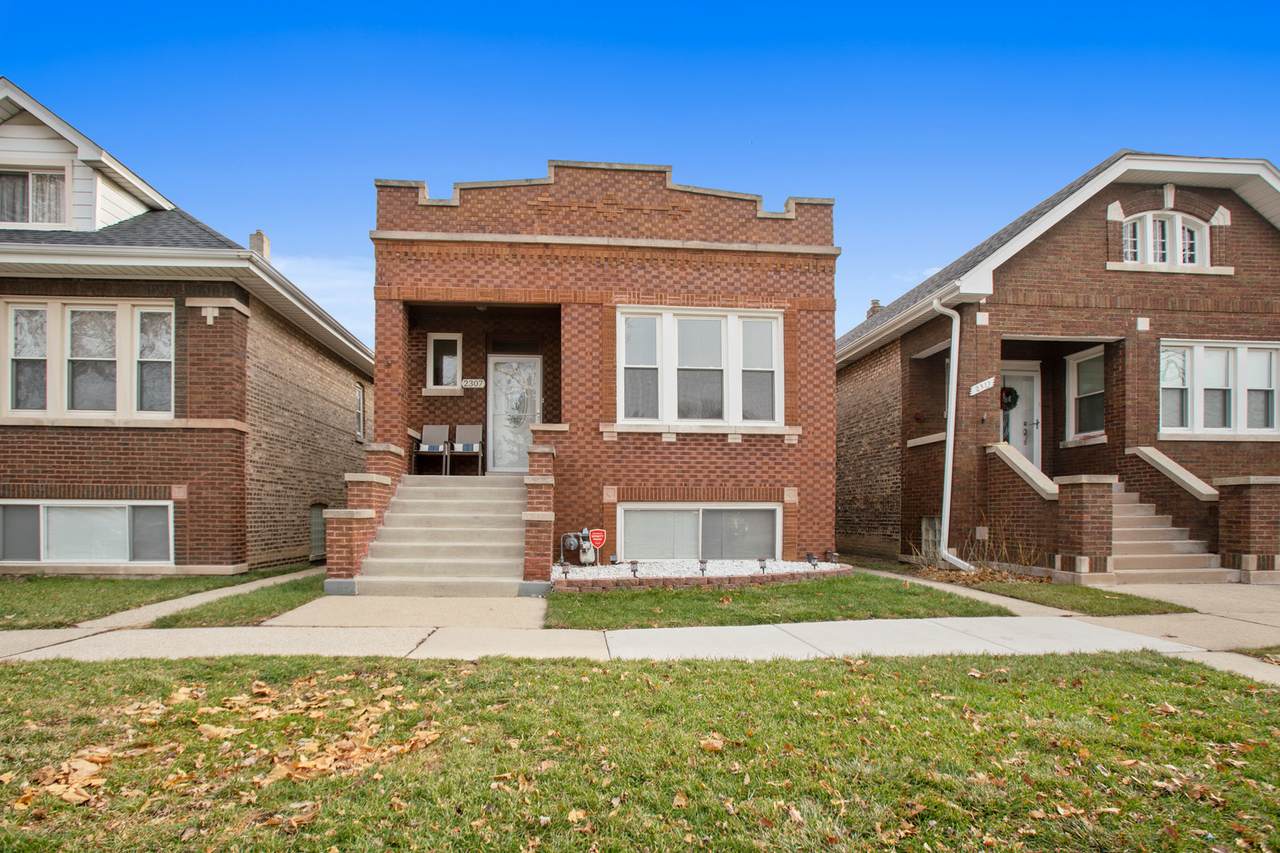 2307 Highland Avenue - Photo 1