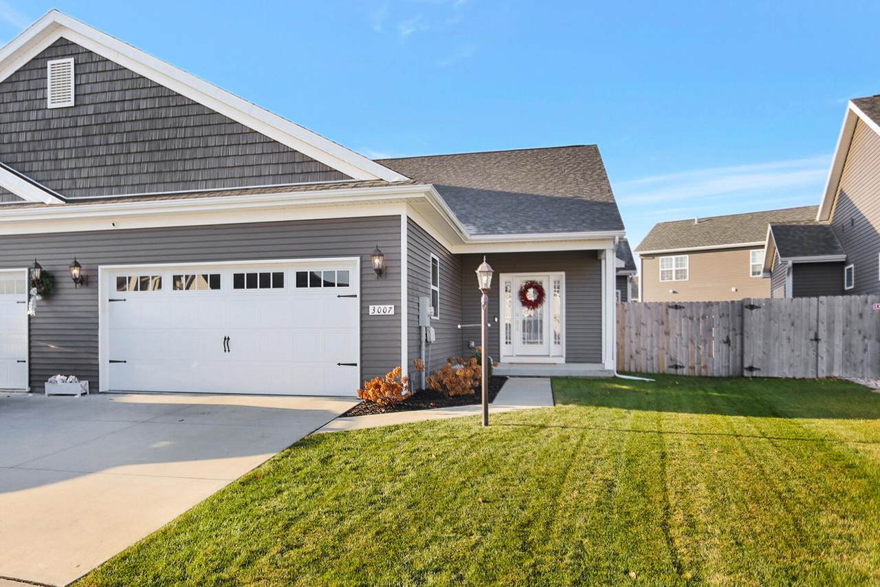 3007 Stillwater Landing - Photo 1