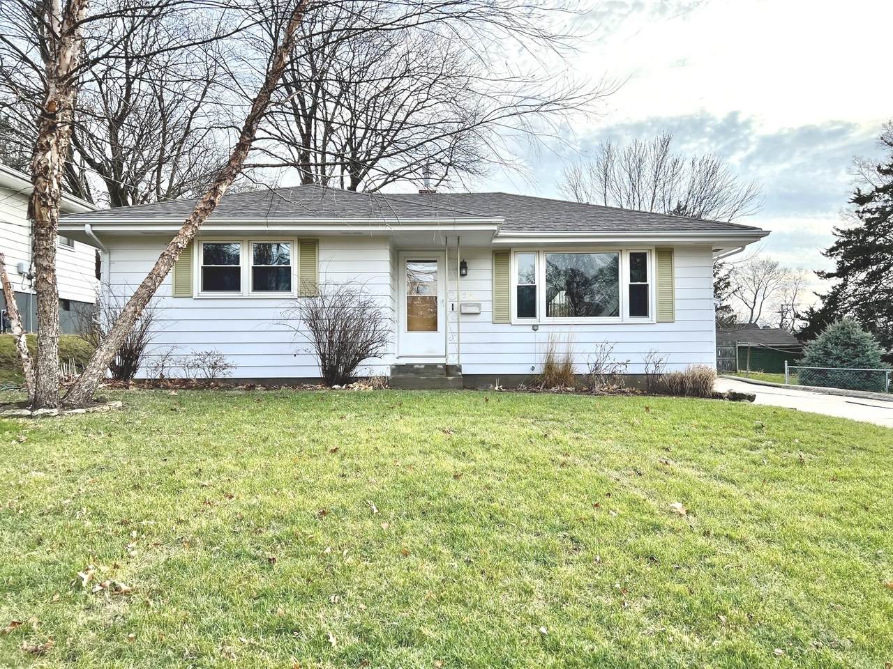 506 7th Street - Photo 1