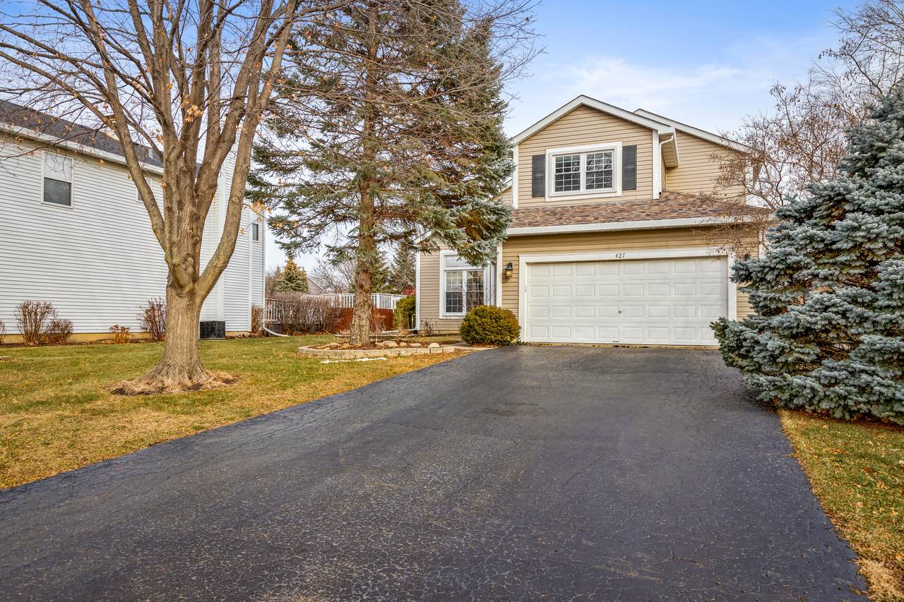 427 Sundance Drive - Photo 1