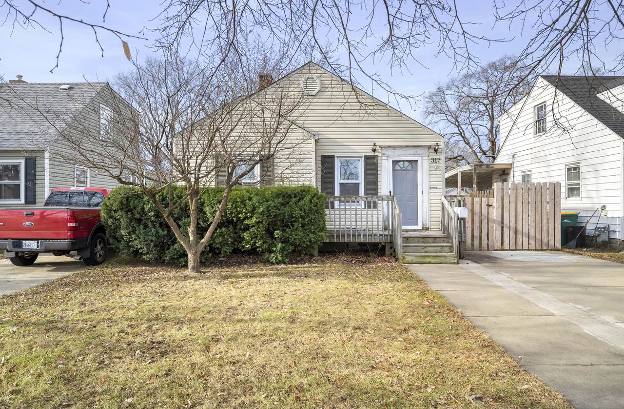 317 May Street - Photo 1