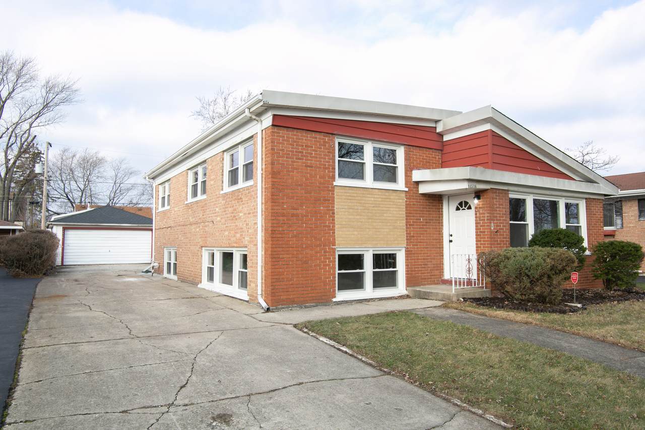 14516 Kedvale Avenue - Photo 1