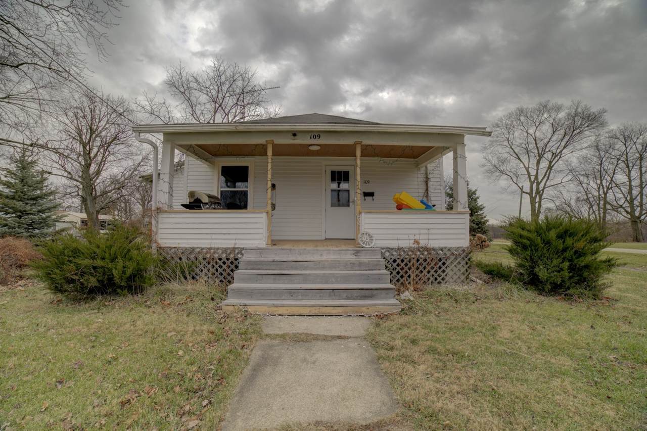 109 Grant Avenue - Photo 1
