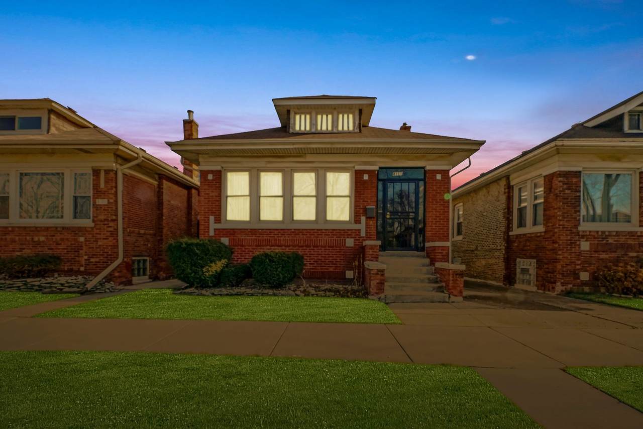8111 Oglesby Avenue - Photo 1