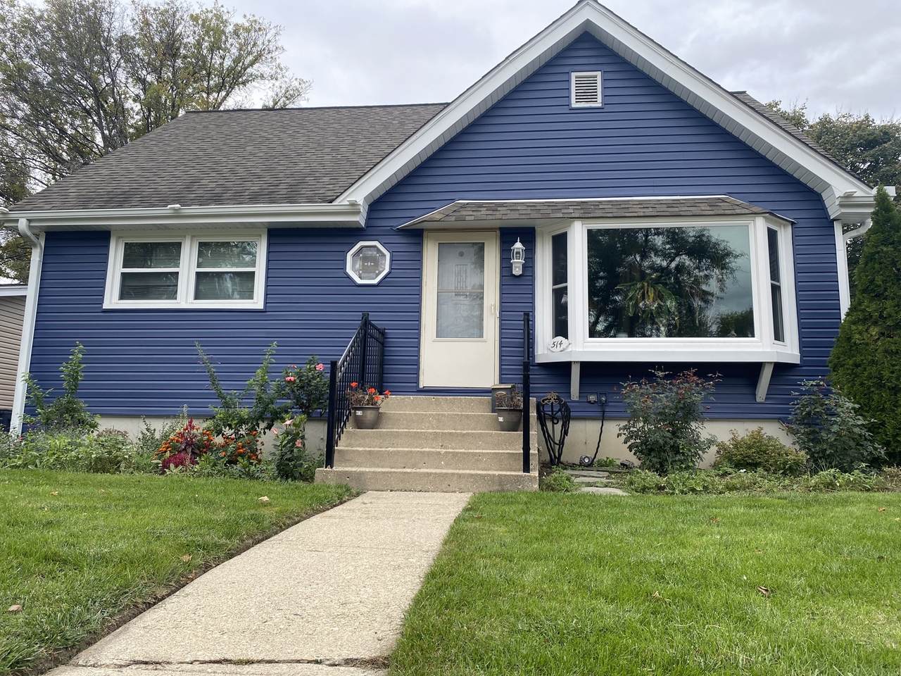 514 Melrose Court - Photo 1
