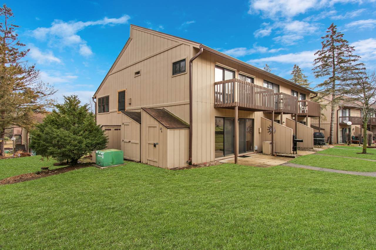 23 Jamaica Colony - Photo 1