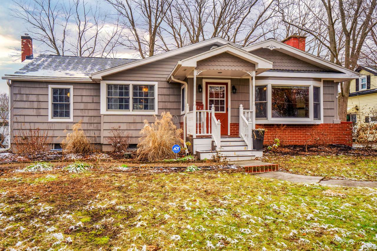 1536 Vincennes Street - Photo 1