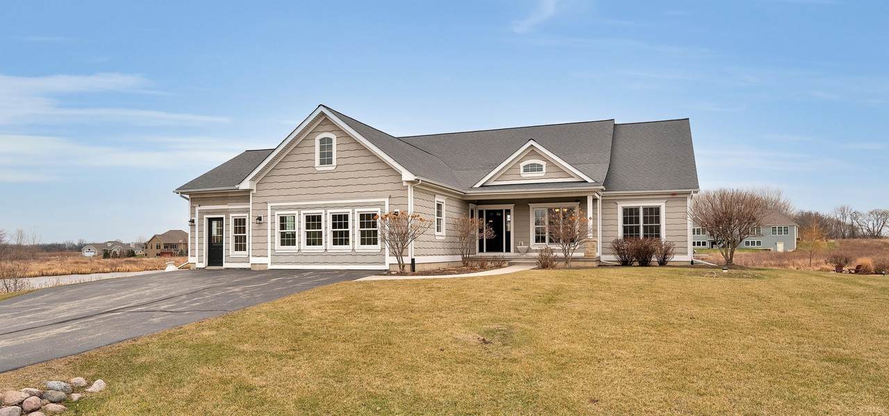 10402 Oakdale Drive - Photo 1