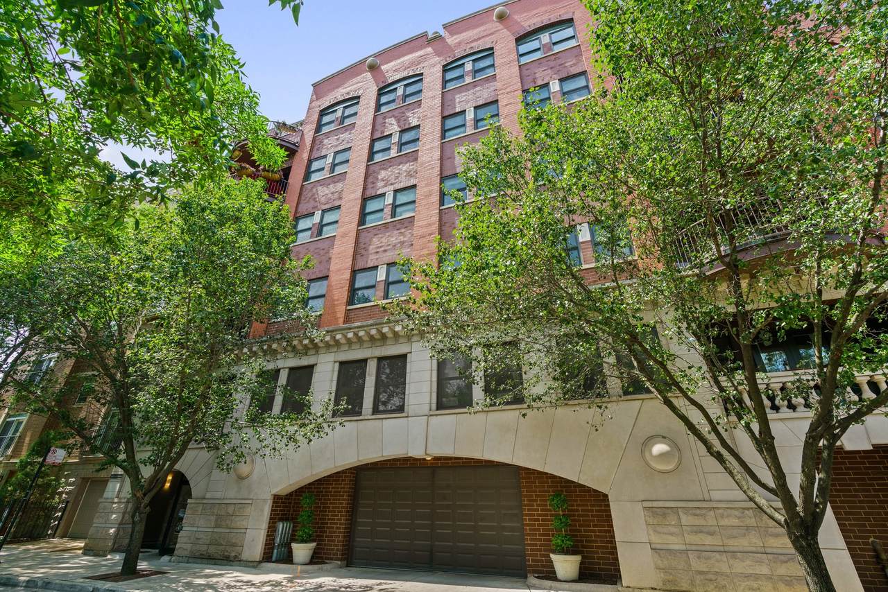1426 Orleans Street - Photo 1