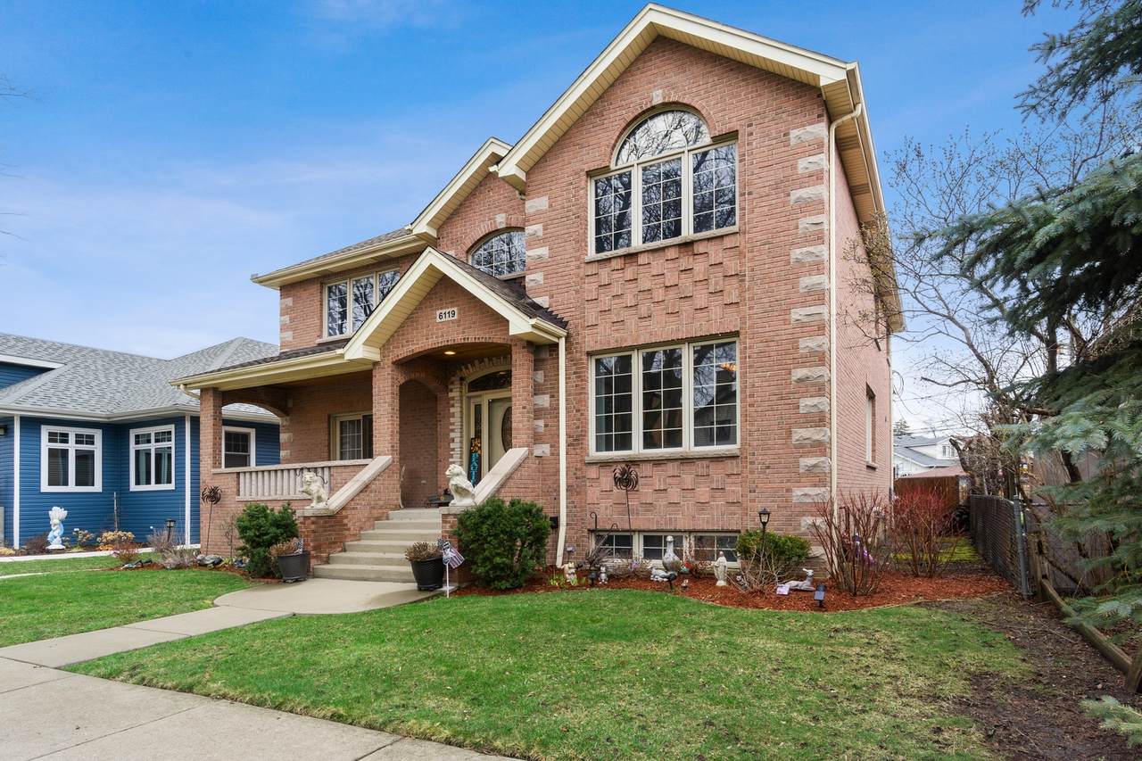 6119 Navarre Avenue - Photo 1
