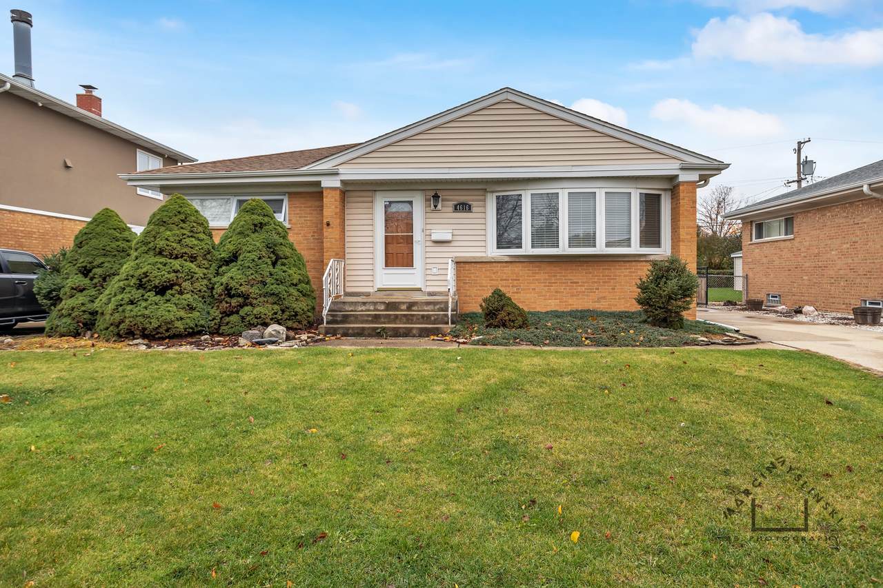 4616 Kolze Avenue - Photo 1