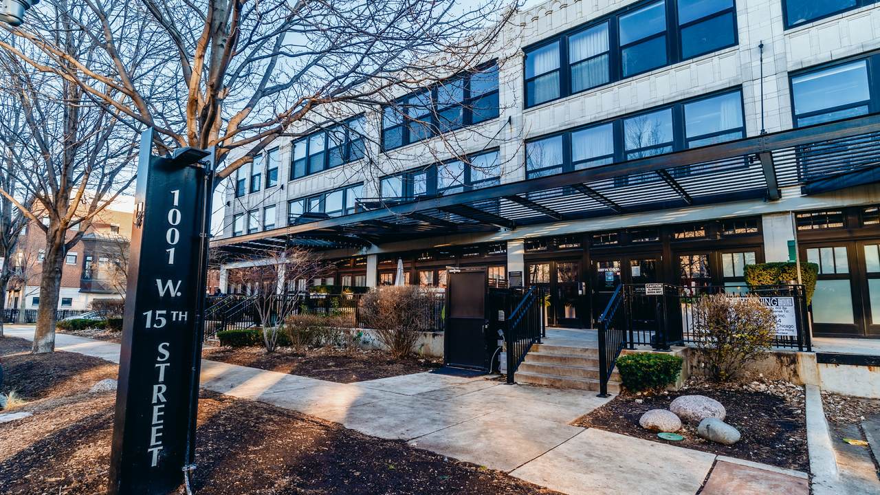 1001 15th Street - Photo 1