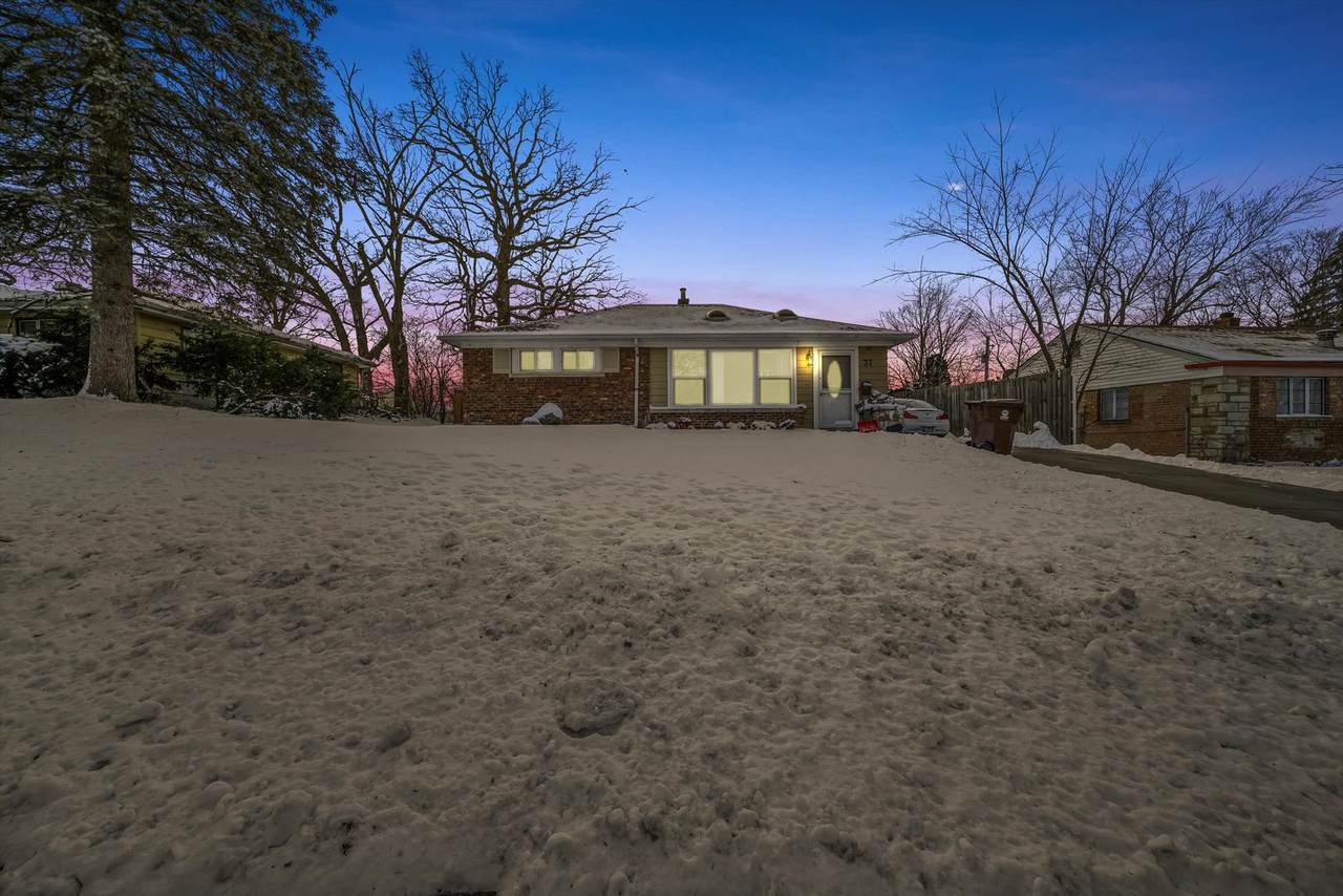 37 Sauk Trail - Photo 1