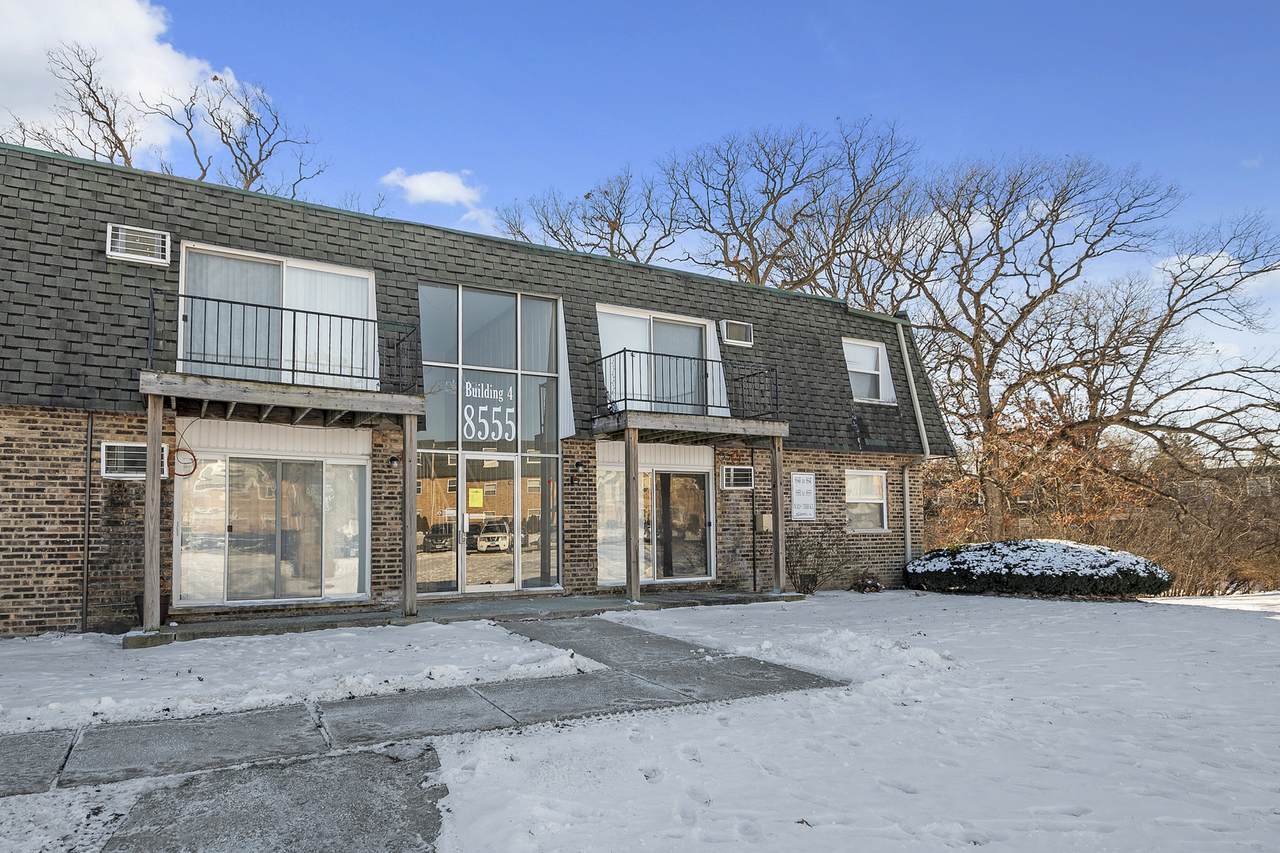 8555 102nd Terrace - Photo 1