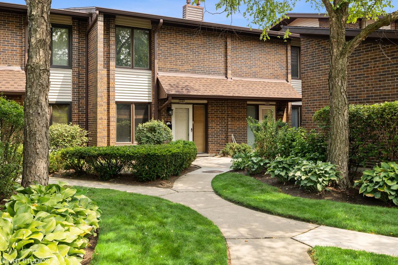 1087 Deerfield Place - Photo 1