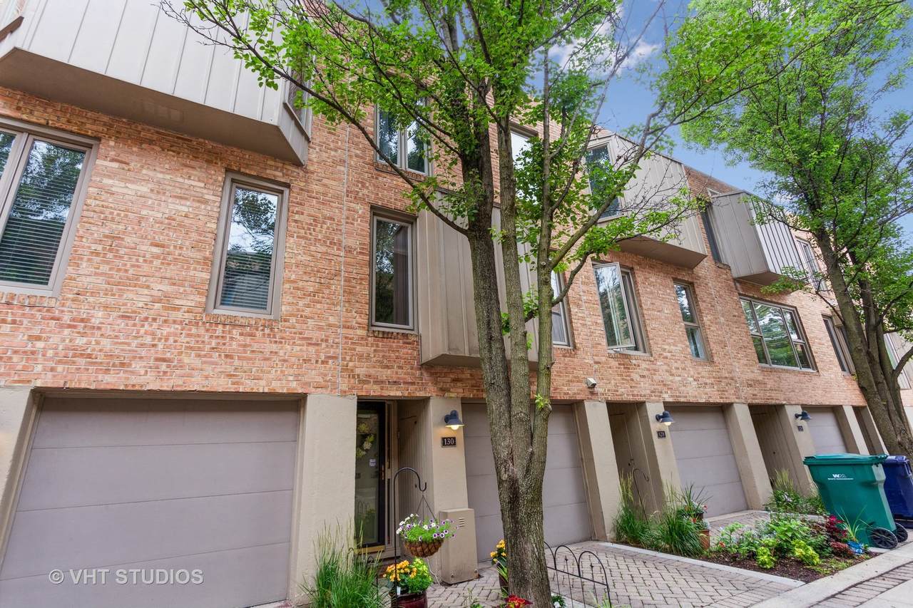 130 Frank Lloyd Wright Lane - Photo 1