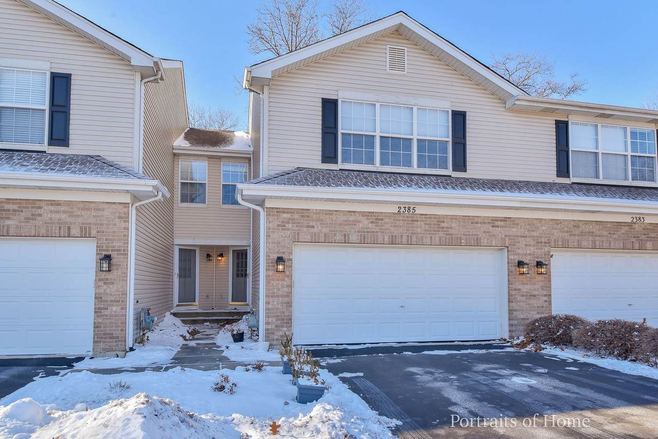 2385 Stoughton Circle - Photo 1