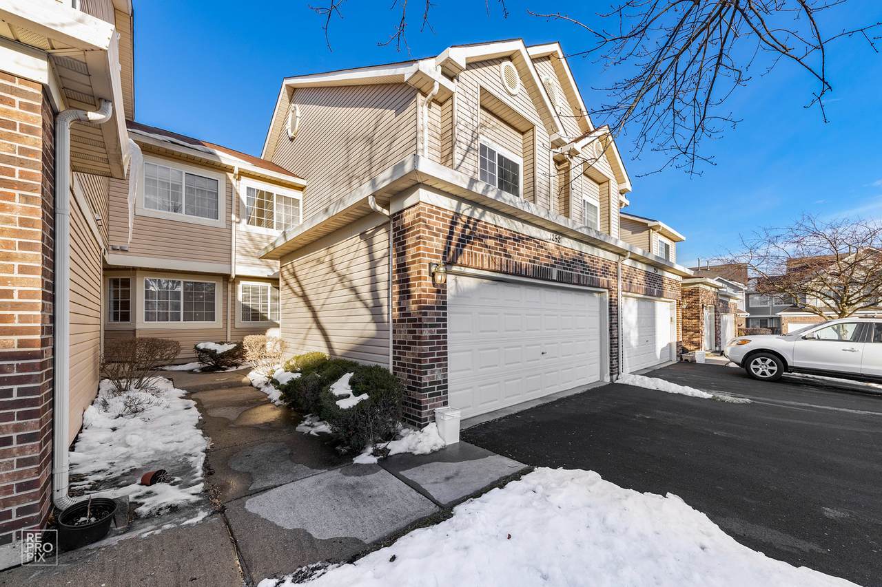 1252 Parkside Drive - Photo 1