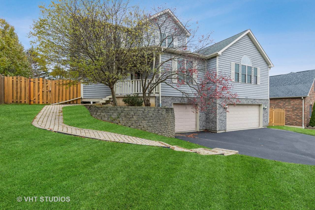 1349 Winslow Circle - Photo 1