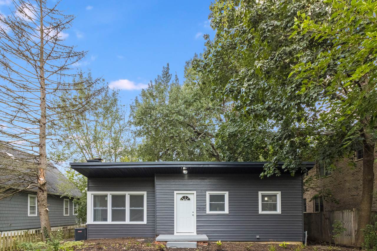 636 Hough Street - Photo 1