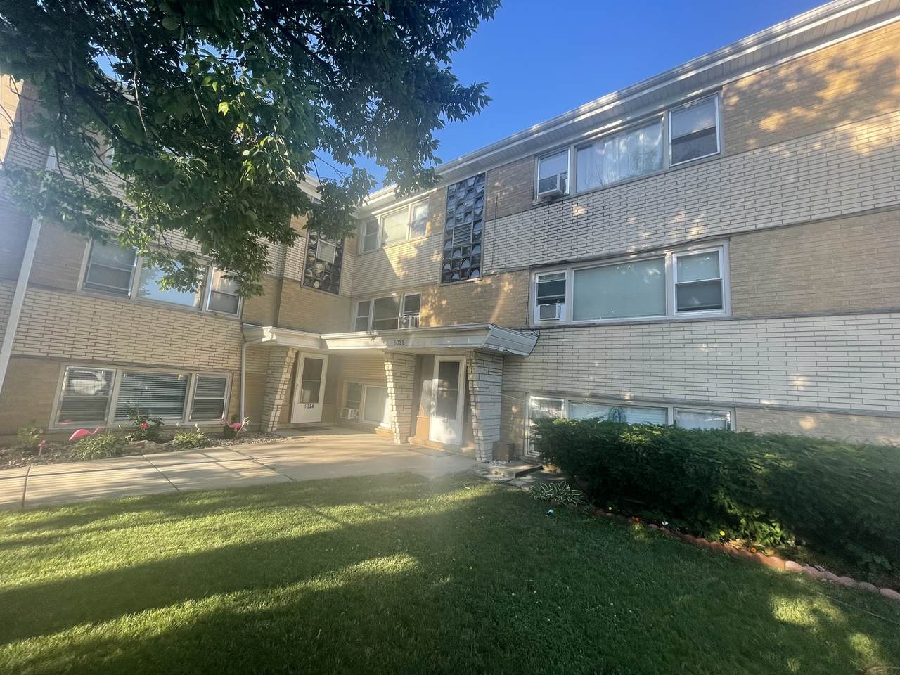 6022 Fullerton Avenue - Photo 1