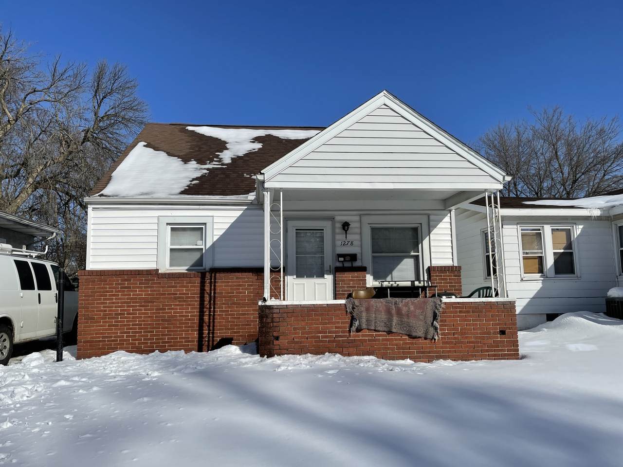 404 23rd Street - Photo 1