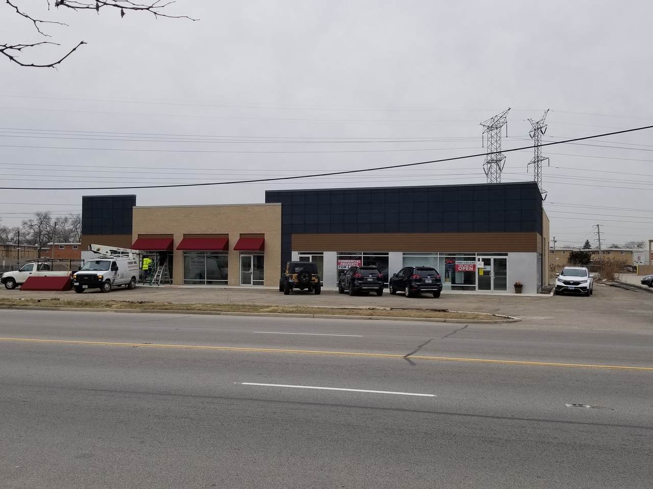 9820 Milwaukee Avenue - Photo 1