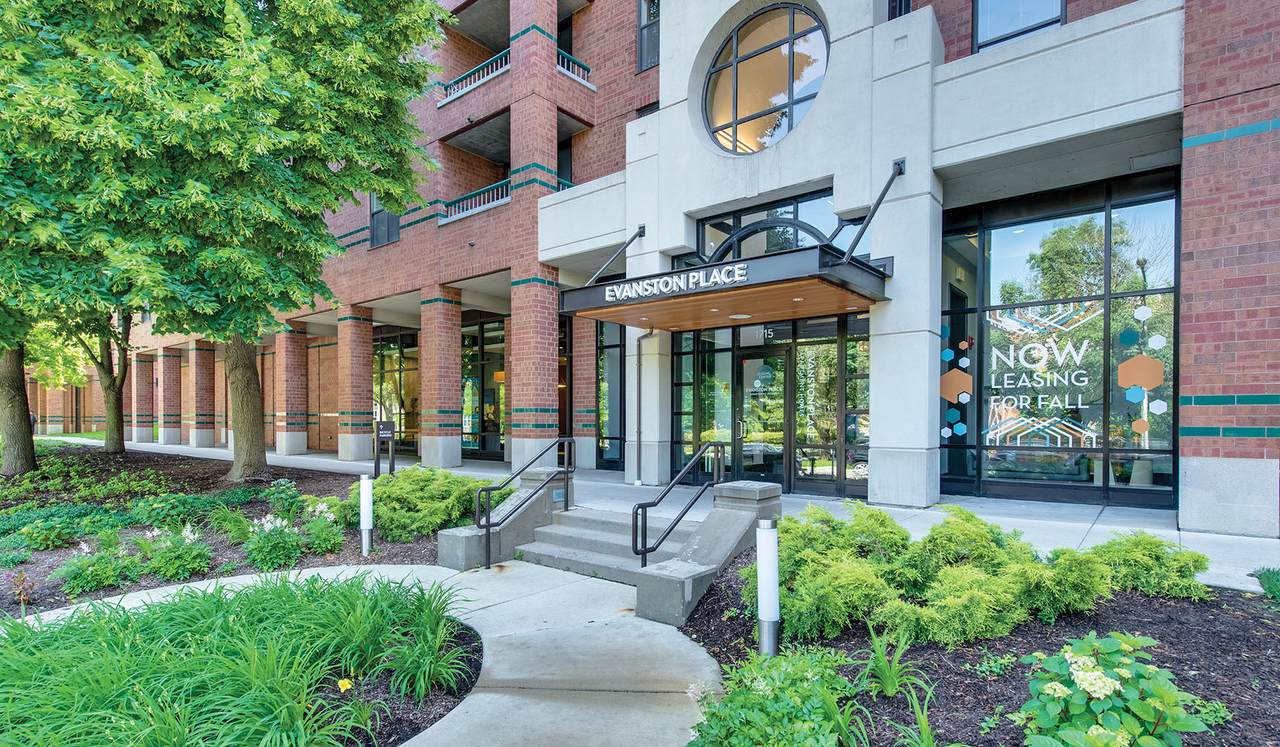 1715 Chicago Avenue - Photo 1