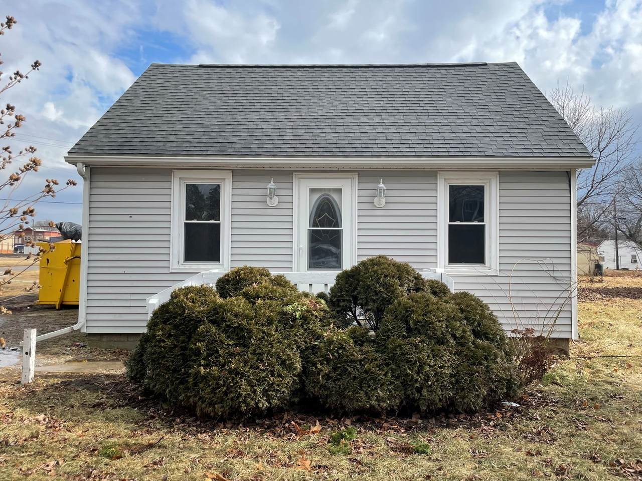 203 Ellen Street - Photo 1
