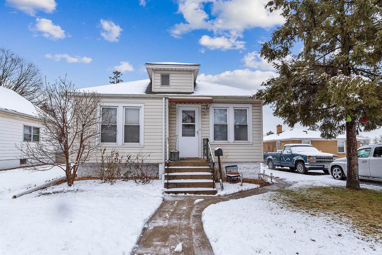 1902 Cora Street - Photo 1