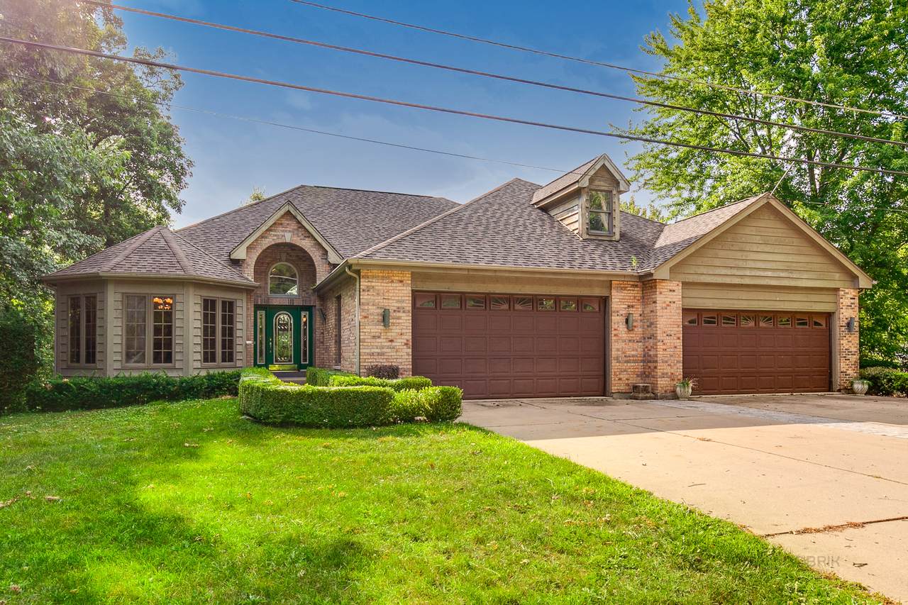 701 Emerald Drive - Photo 1
