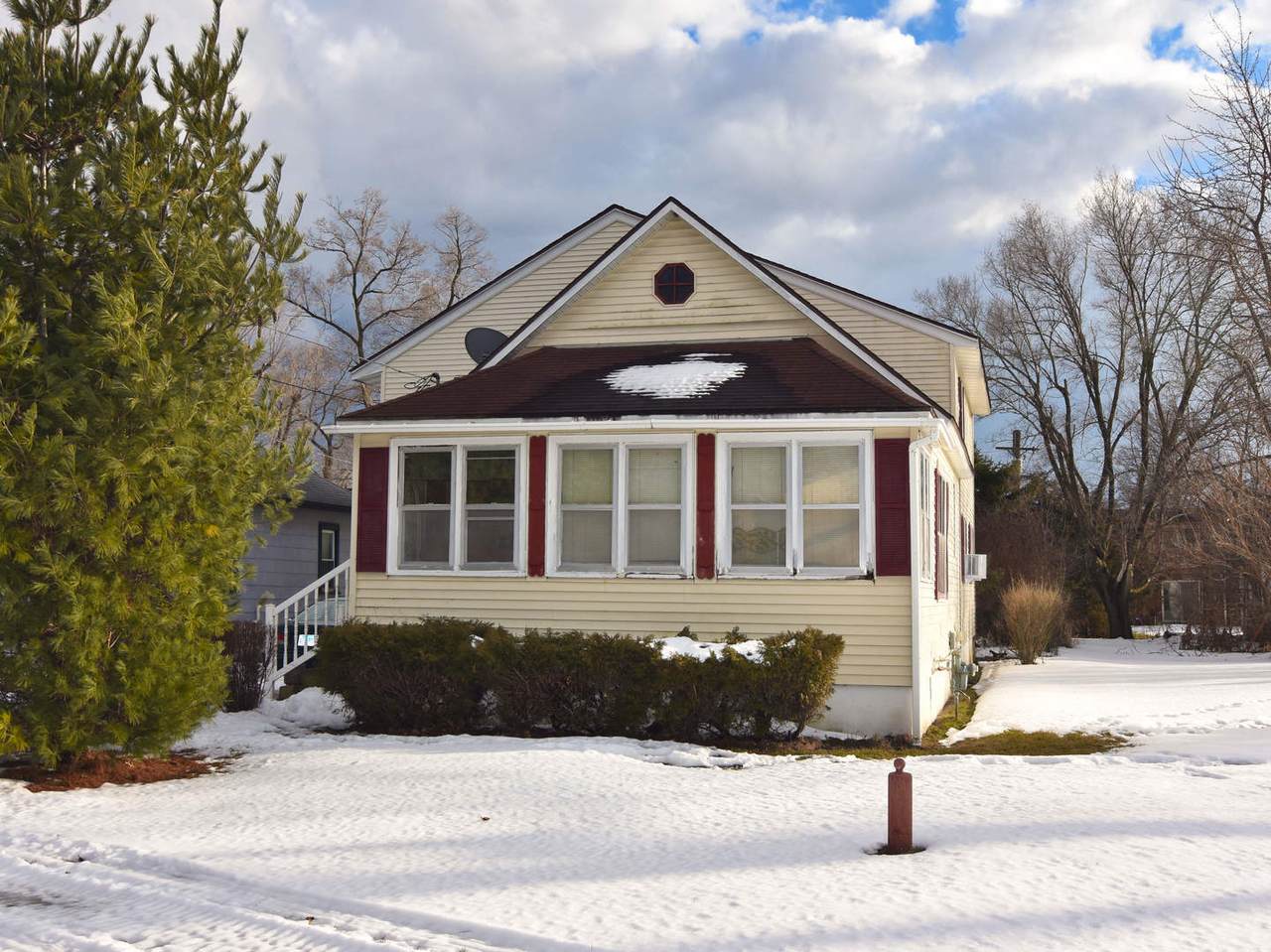 285 Willow Street - Photo 1