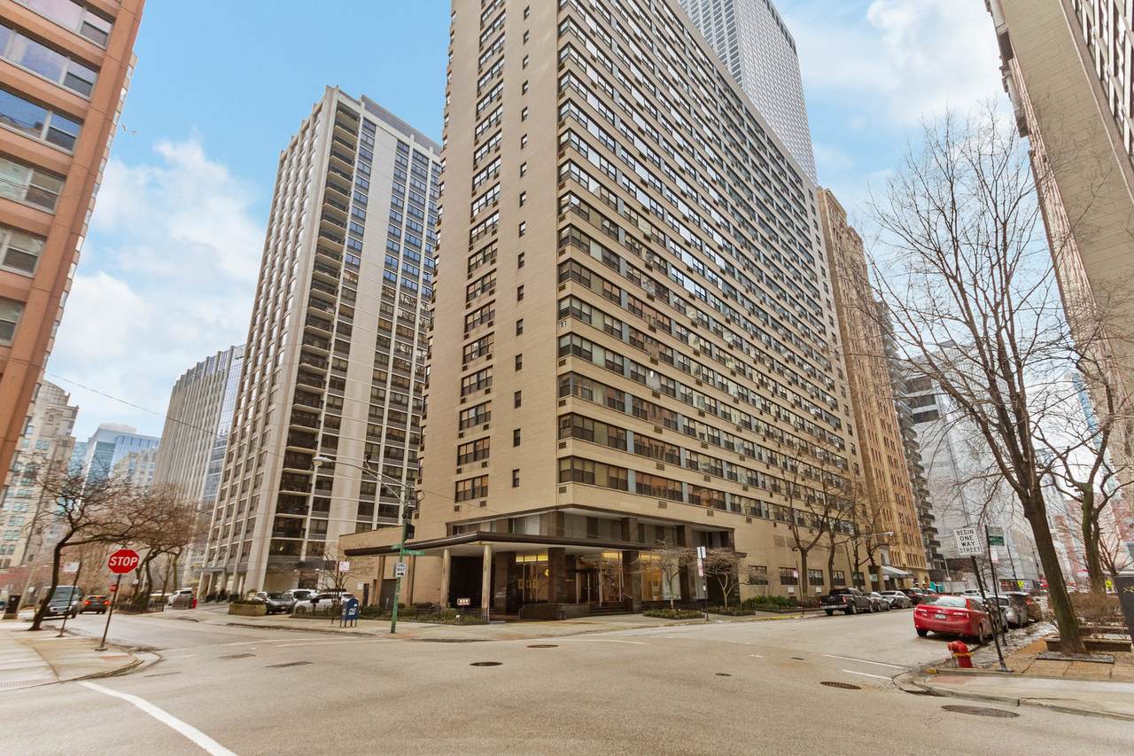 850 Dewitt Place - Photo 1