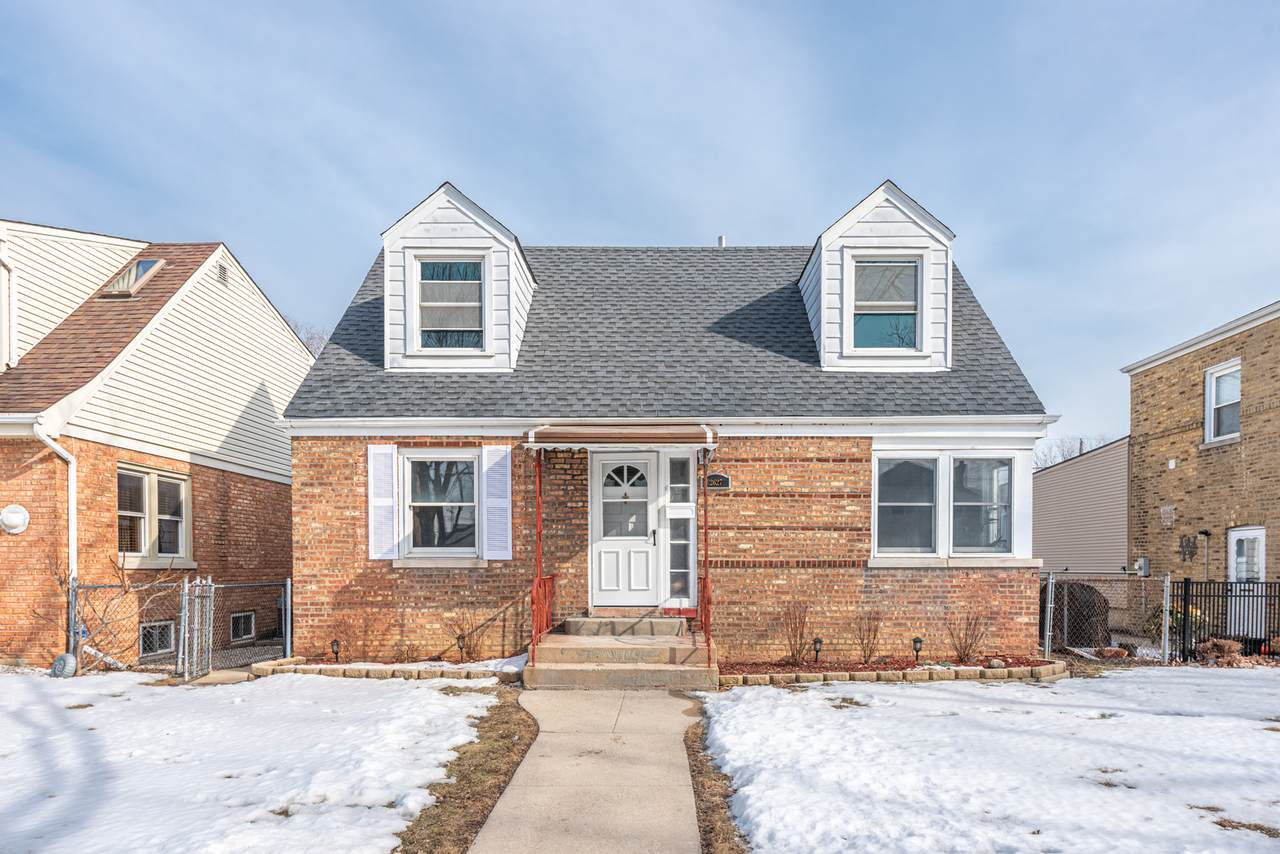 2627 Willow Street - Photo 1