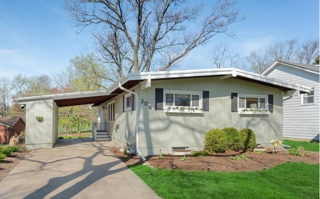 306 Summit Street - Photo 1