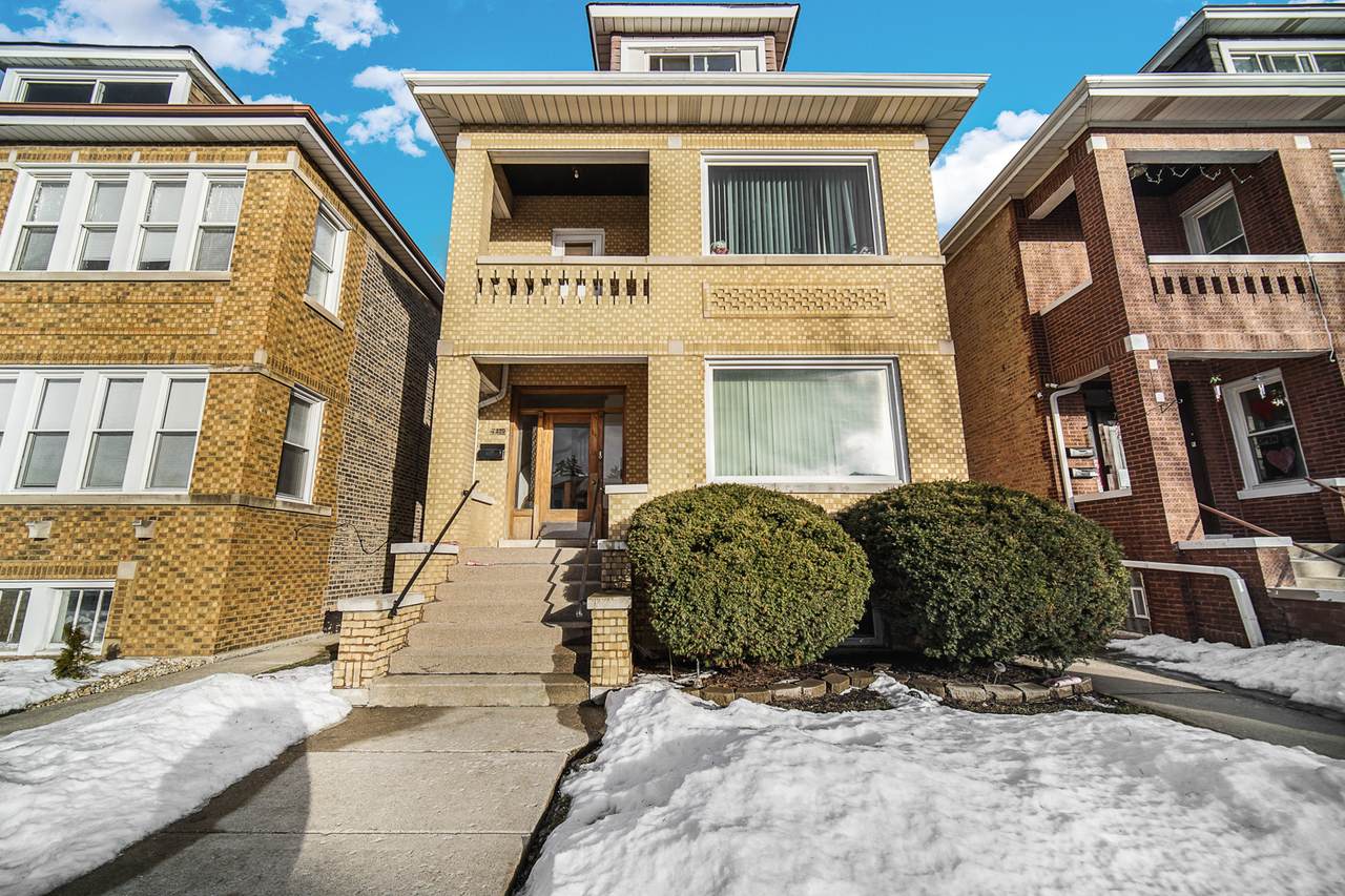 7219 California Avenue - Photo 1