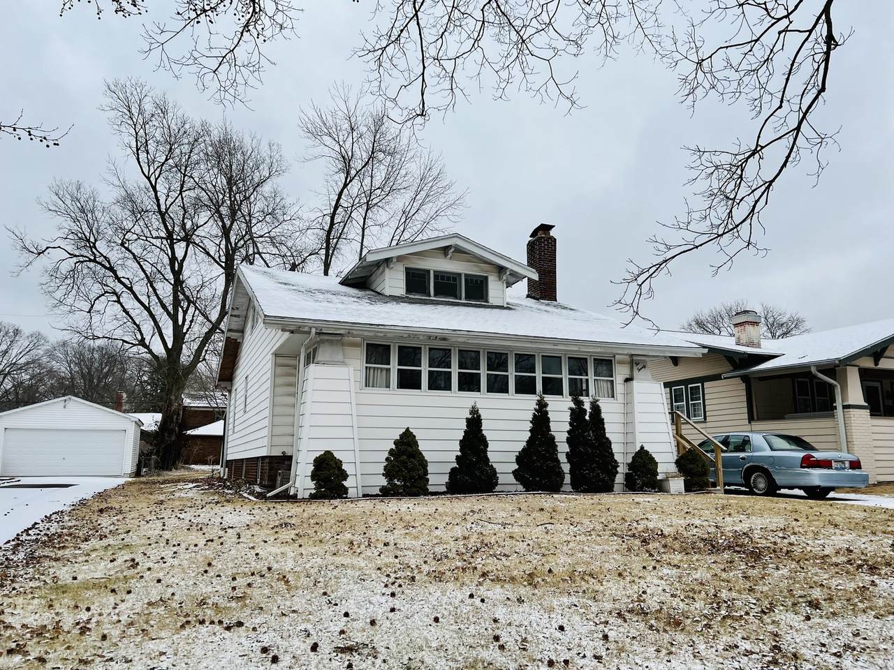 220 Dennis Avenue - Photo 1