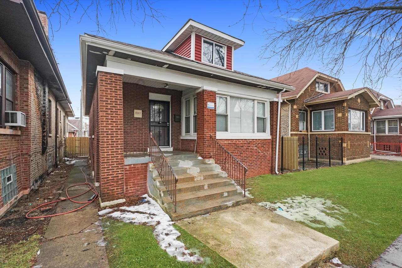 8141 Loomis Boulevard - Photo 1