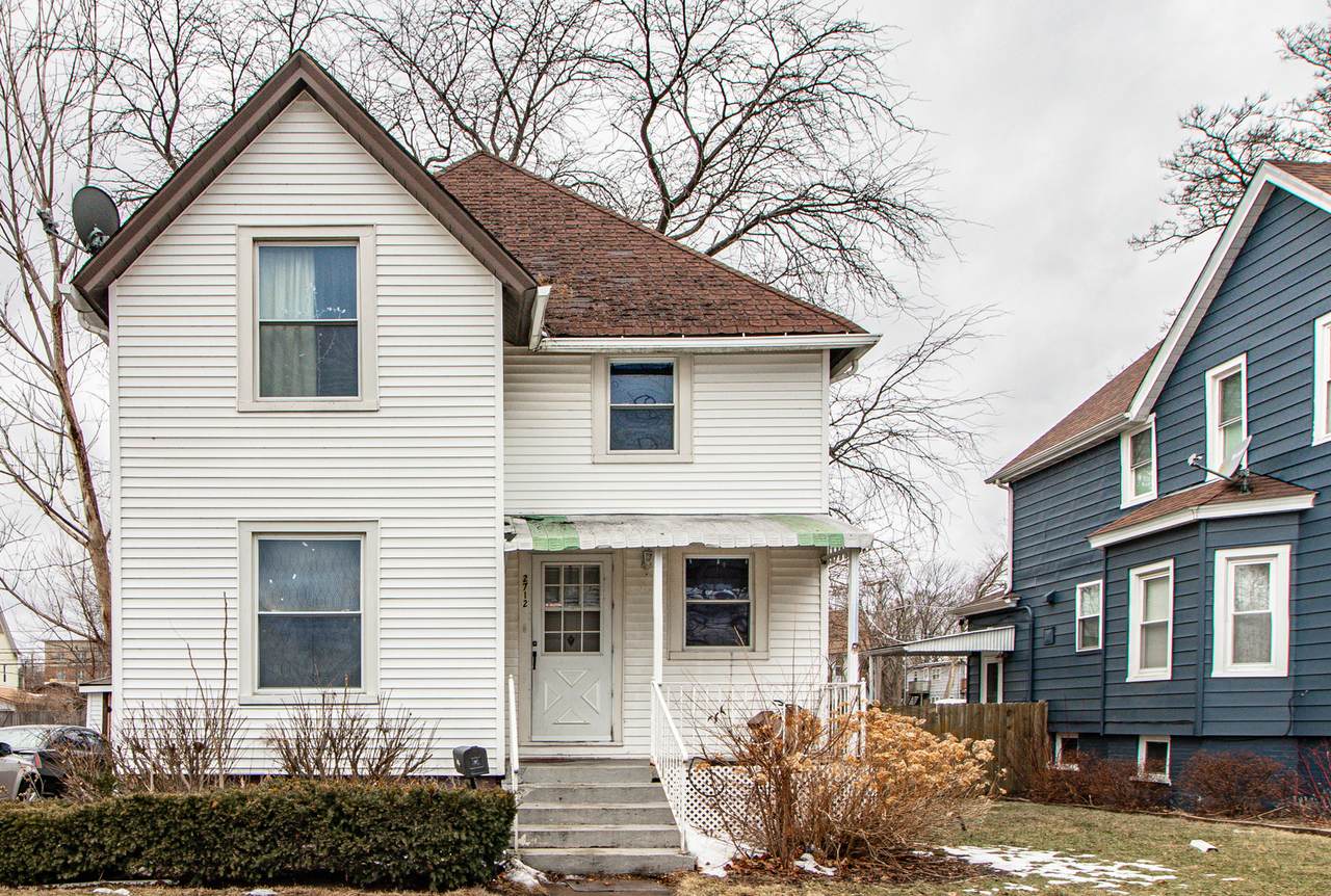 2712 Elizabeth Avenue - Photo 1