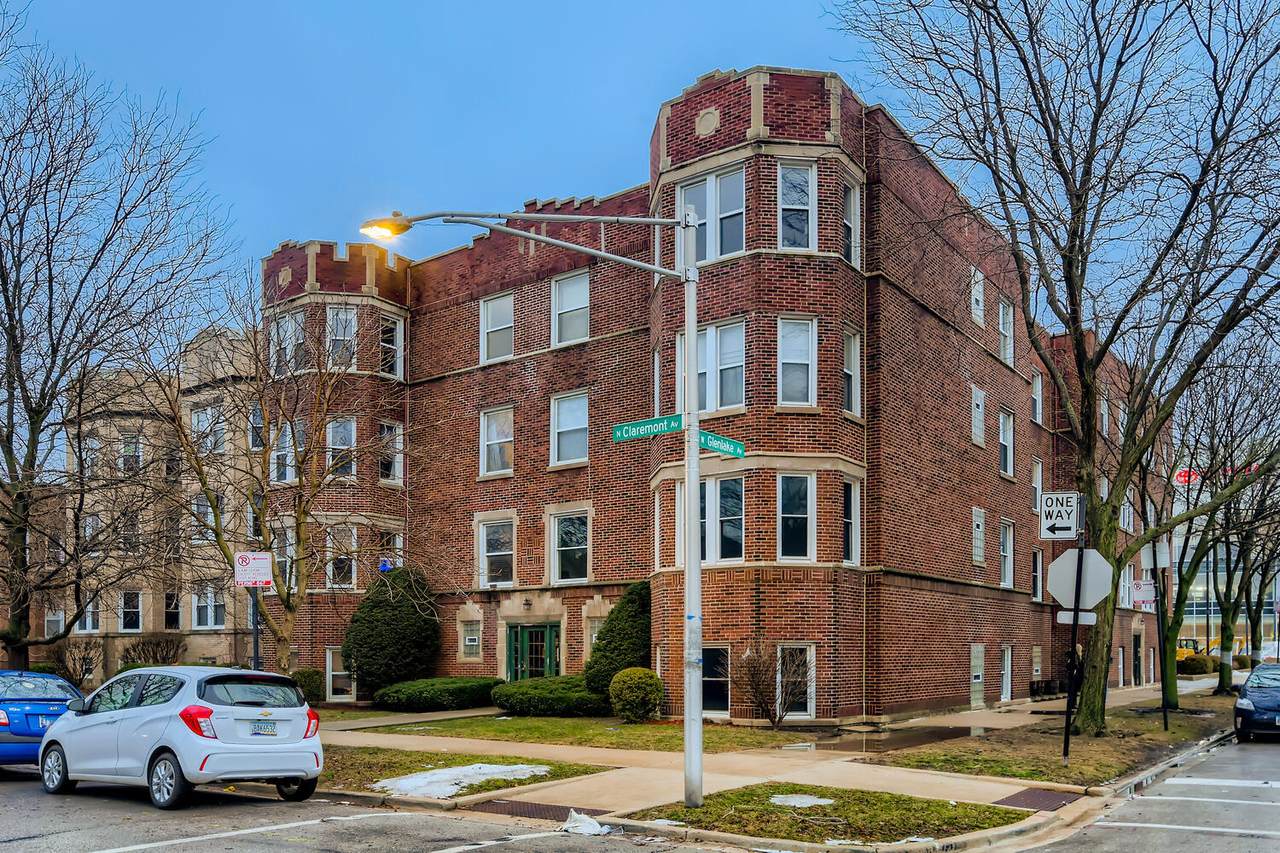 6054 Claremont Avenue - Photo 1